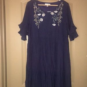 NWT Wren and Ivory Navy Embroidered Dress